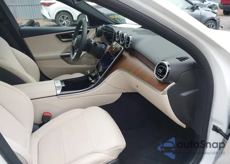 2025 Mercedes-Benz C 300 from USA, damaged, VIN W1KAF4HB5SR295598